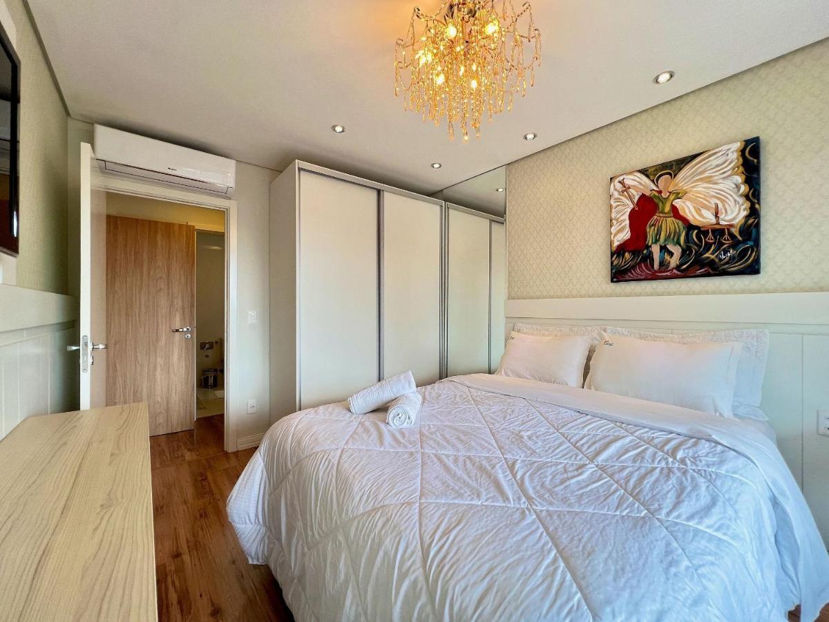 Apartamentos Condado Homelland Centro By Achei Грамаду Екстер'єр фото